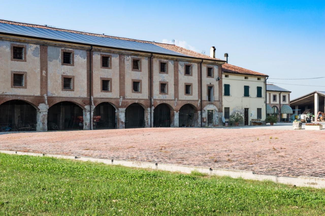 Agriturismo Lecolombare Nogarole Rocca Exterior foto